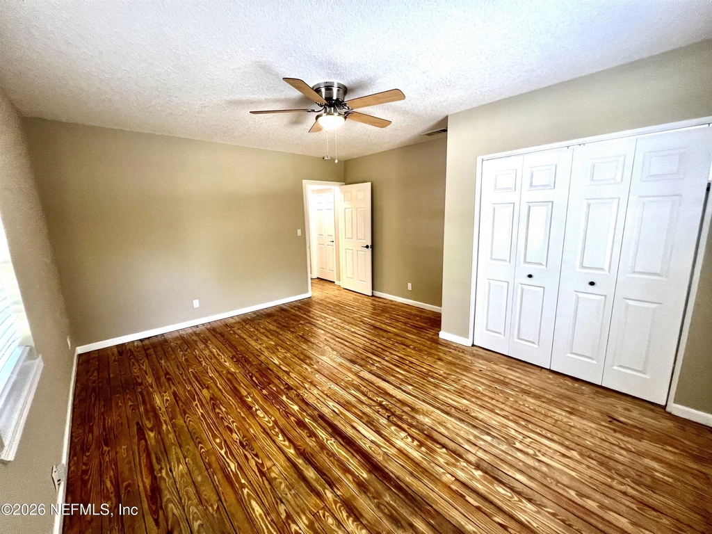 804 W 2nd Street - Photo 15