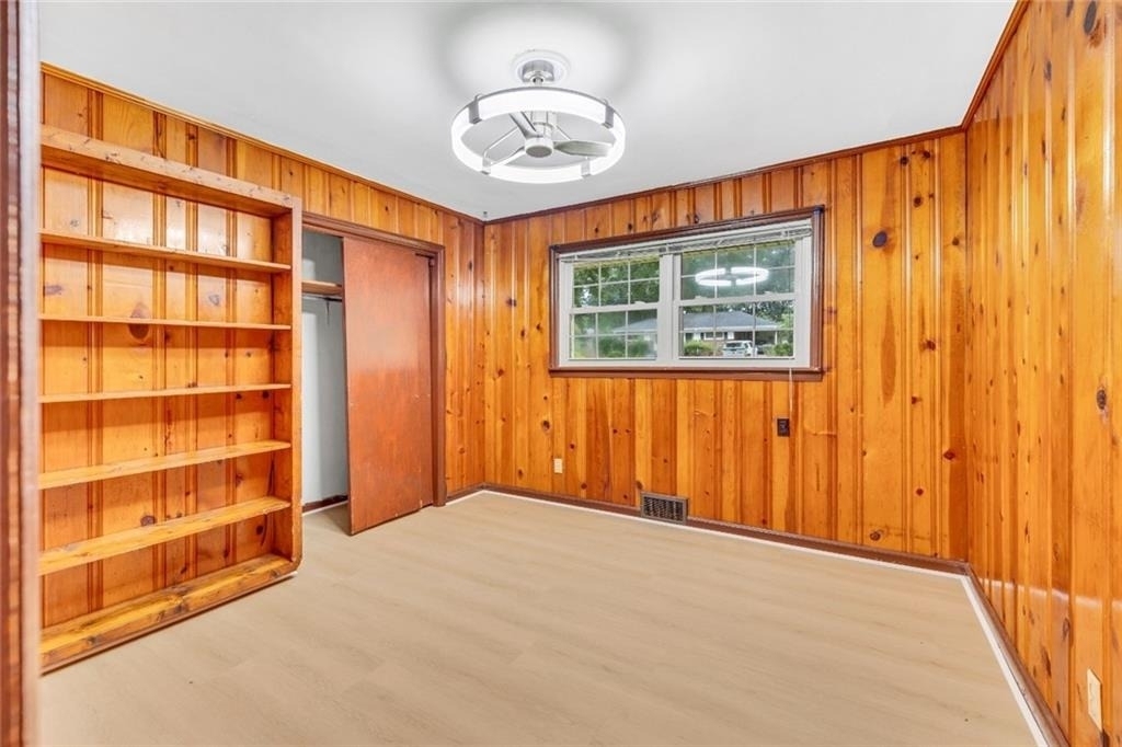 2726 Hollywood Drive - Photo 8