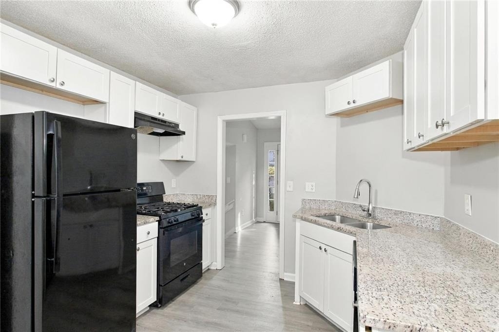 2790 Kayla Court - Photo 3