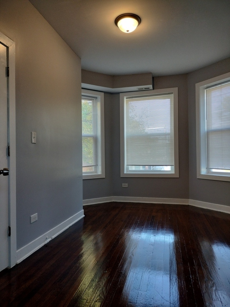 6601 S Bishop Street - Photo 8