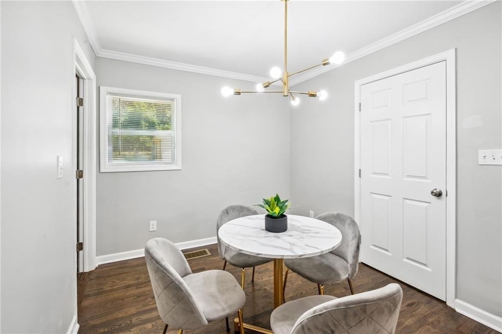 858 Linda Way - Photo 6