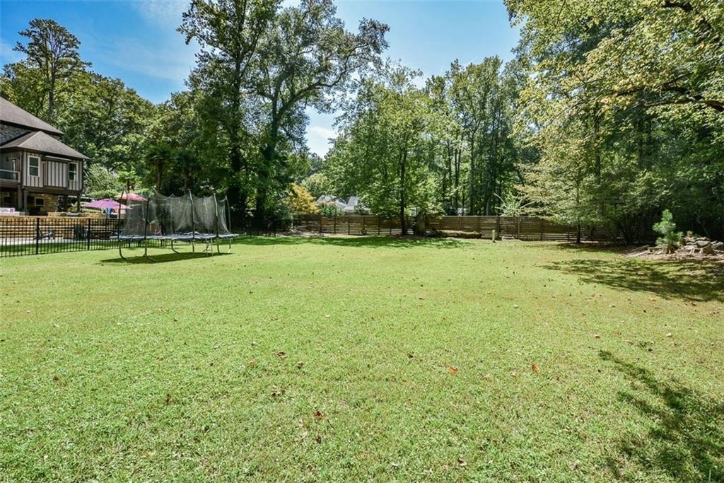2210 Spalding Drive - Photo 11
