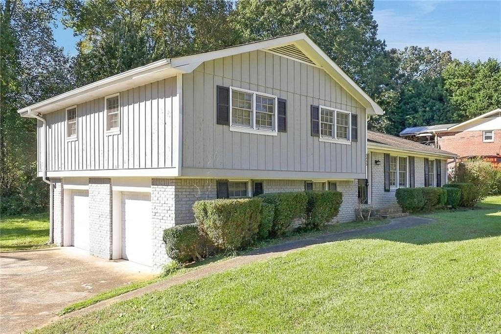 5445 Mill Valley Drive - Photo 1