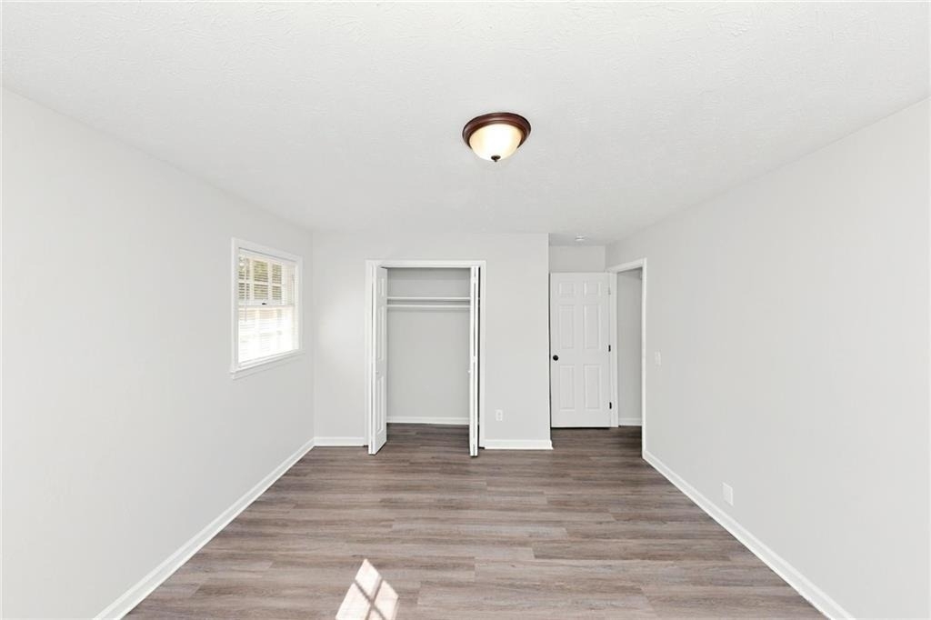 5445 Mill Valley Drive - Photo 8