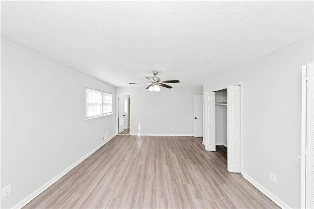5445 Mill Valley Drive - Photo 10