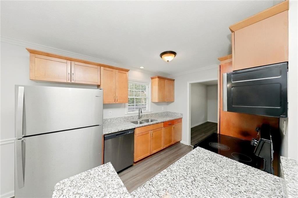 5445 Mill Valley Drive - Photo 3