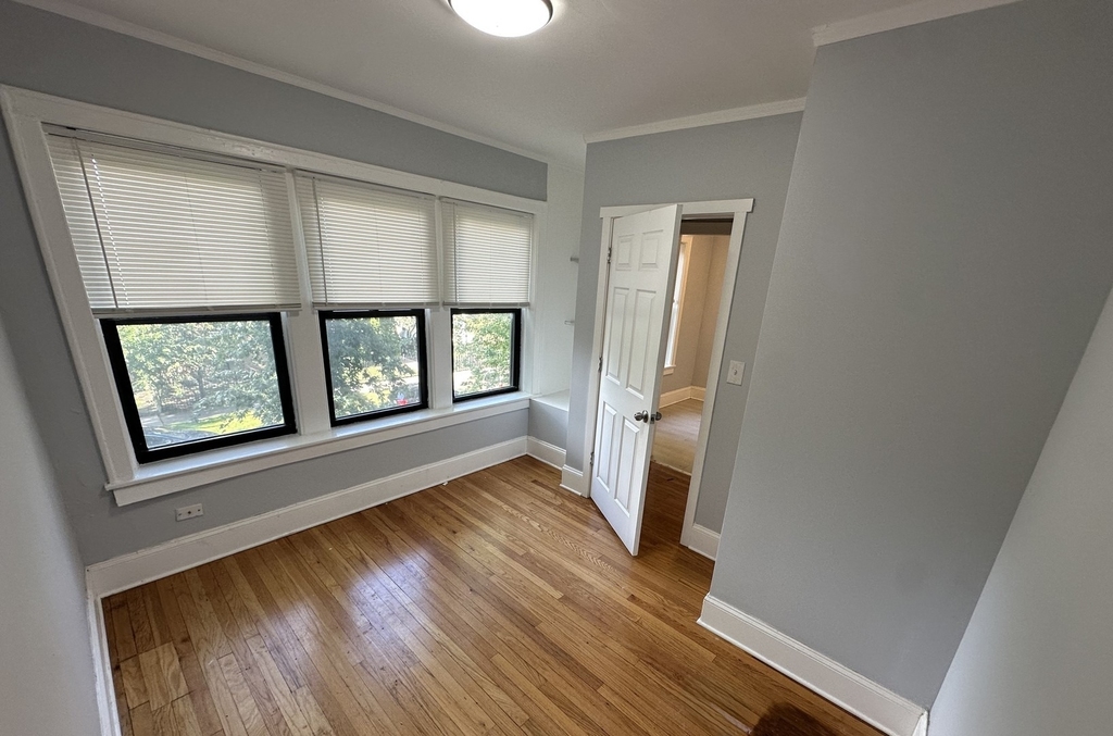 7331 N Honore Street - Photo 6