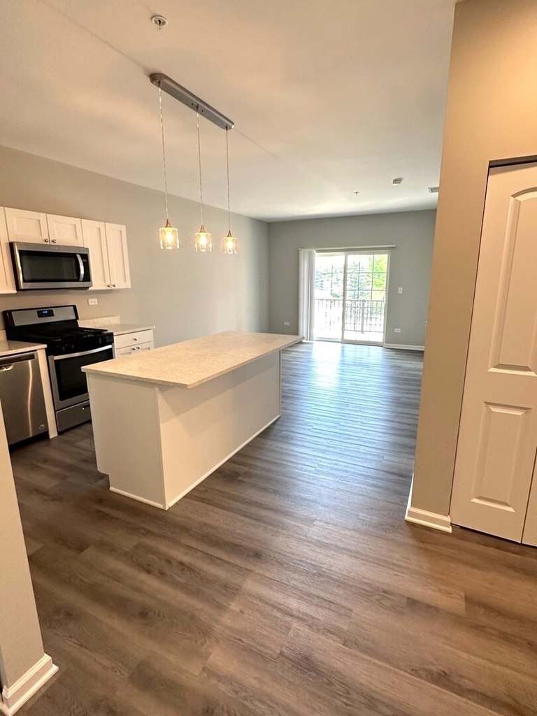 301 N Madison Street - Photo 1