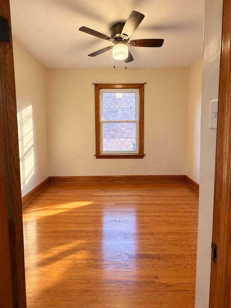4746 S Kolin Avenue - Photo 5