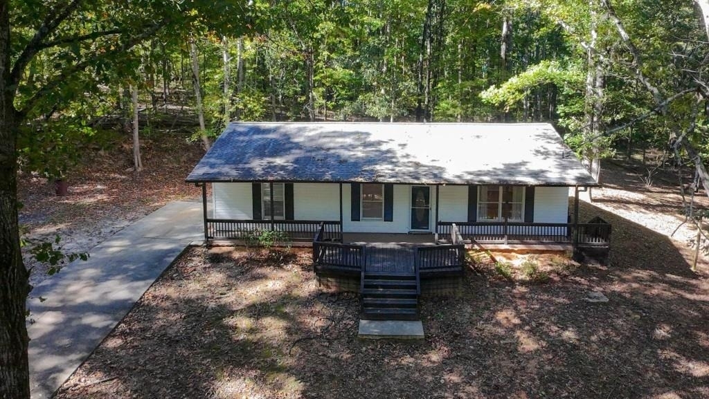 4944 Shiloh Drive - Photo 1