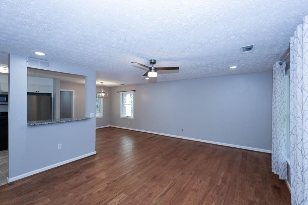 4944 Shiloh Drive - Photo 5