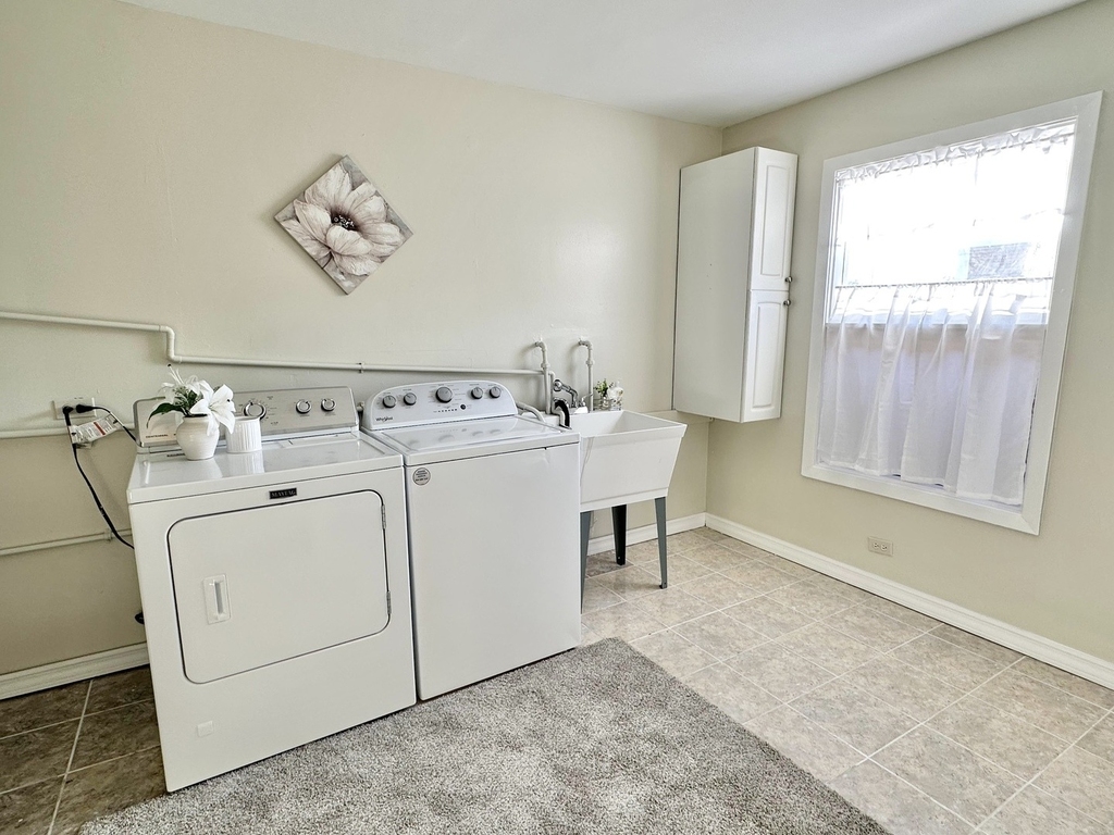 552 E Northwest Highway - Photo 10