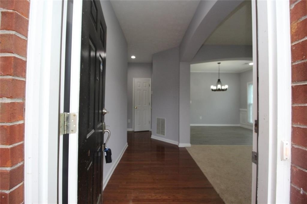 620 Clairidge Lane - Photo 2