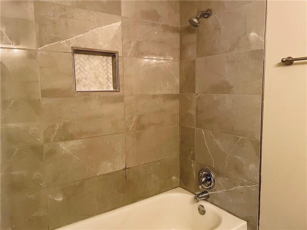 471 Village Green Court Sw - Photo 18