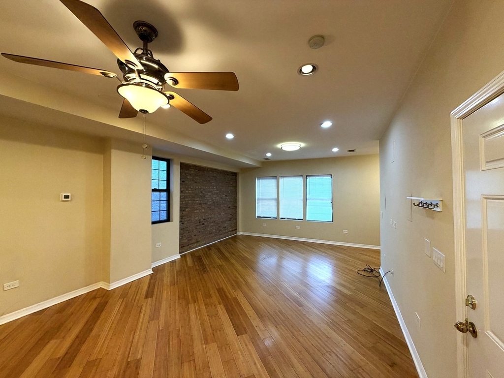 1522 W Superior Street - Photo 5