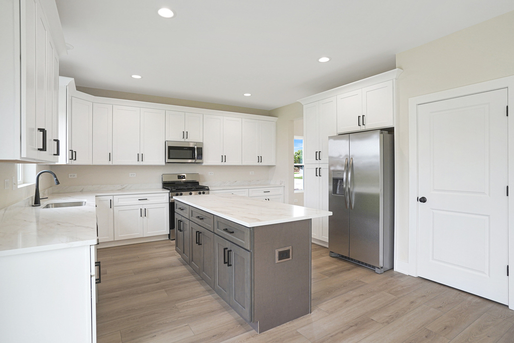 933 Covey Lane - Photo 5