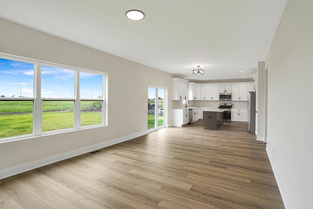 933 Covey Lane - Photo 4