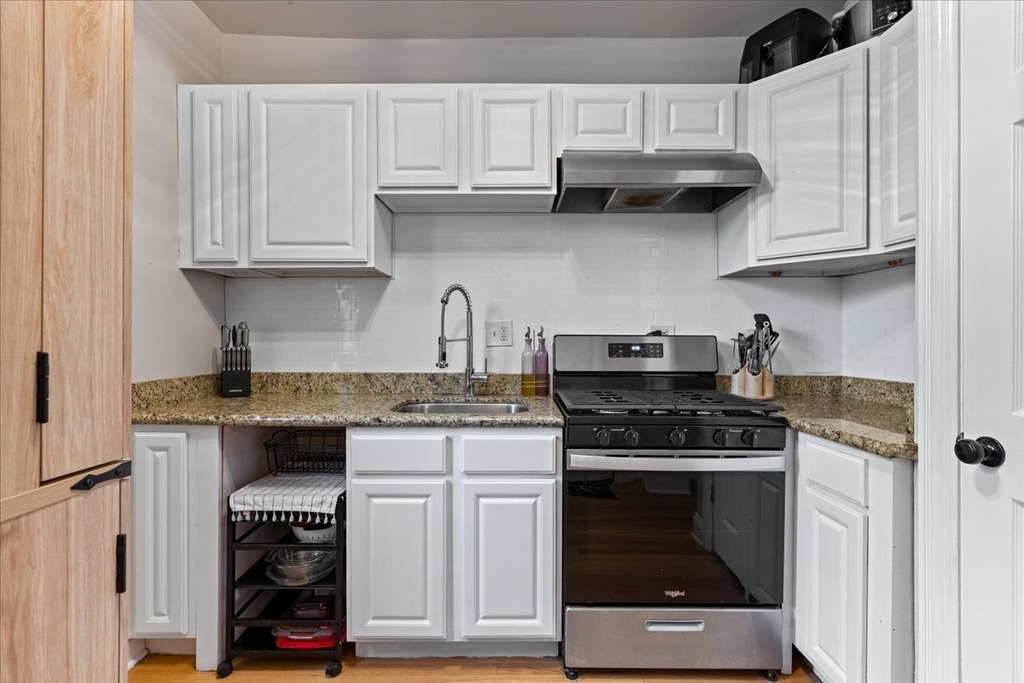 3555 W Lyndale Avenue - Photo 6