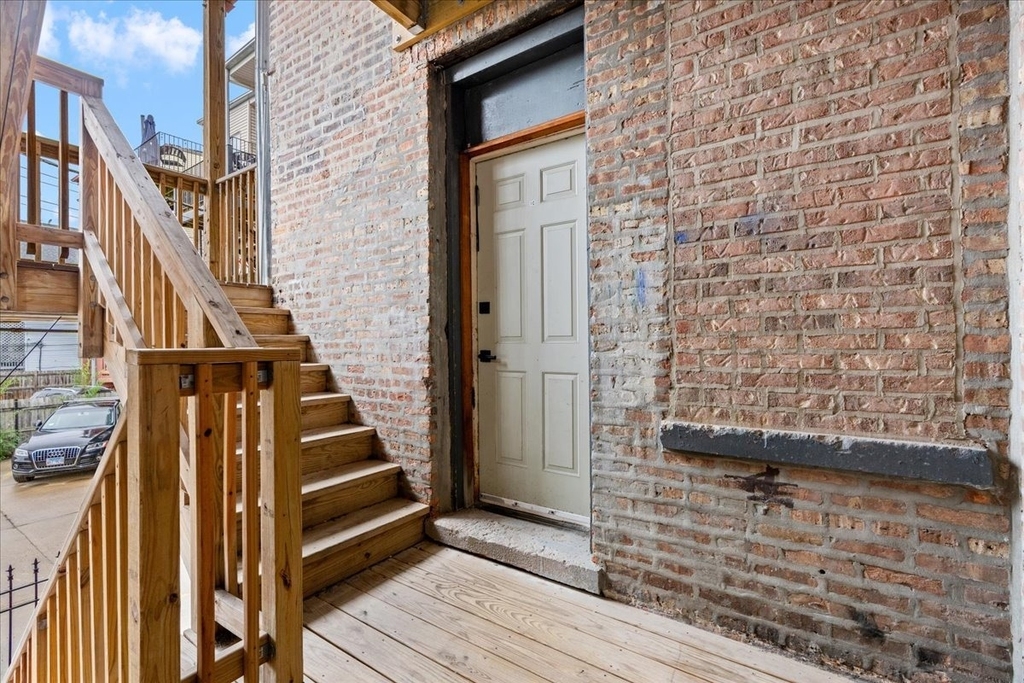 3555 W Lyndale Avenue - Photo 14