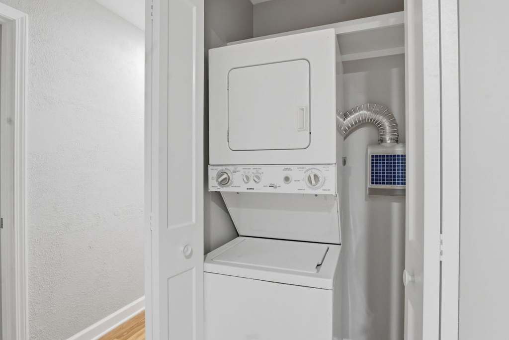 5500 Hillcrest Lane - Photo 7