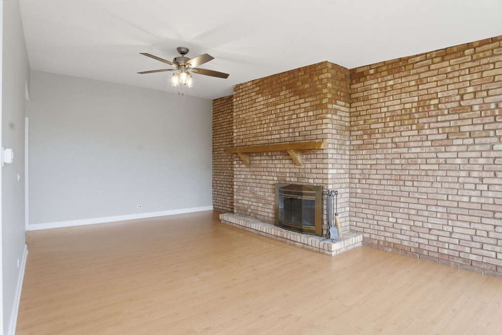 5500 Hillcrest Lane - Photo 1