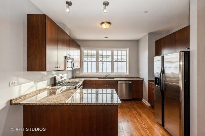 1677 Church Street - Photo 9