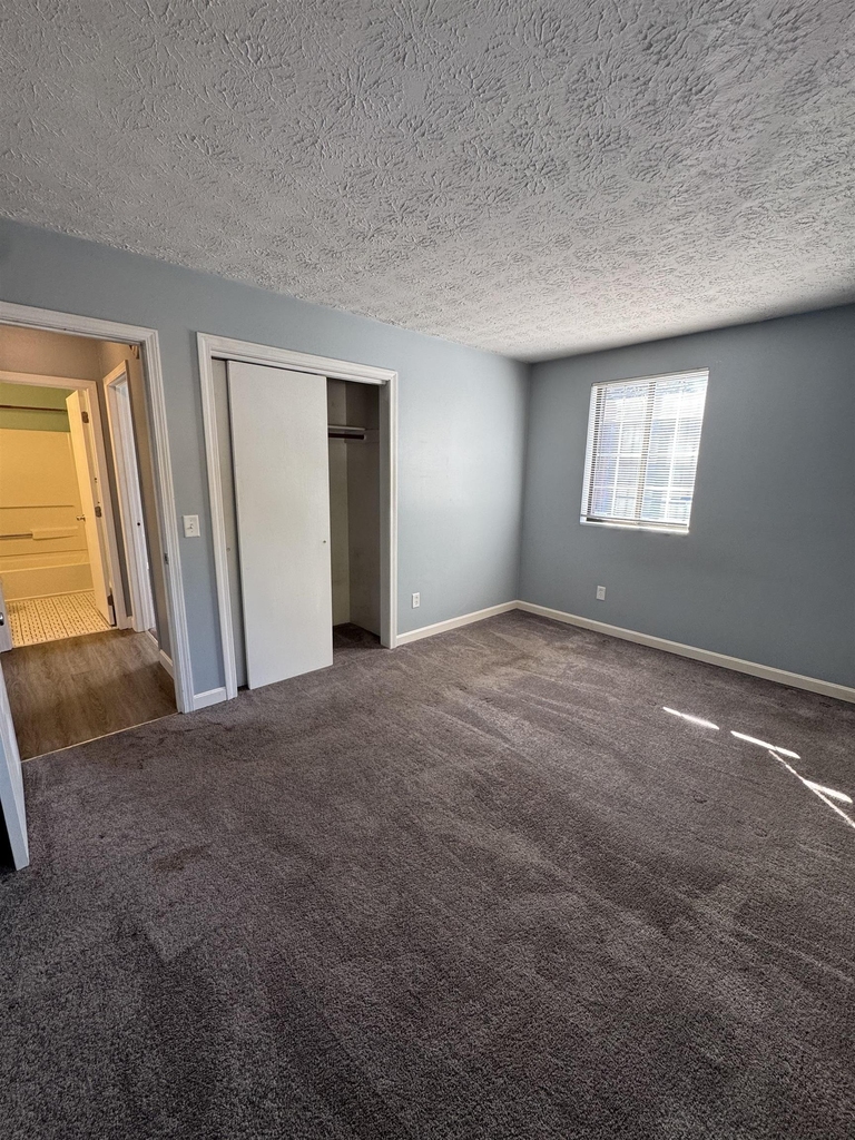 39 Old Hackett Hill - Photo 6