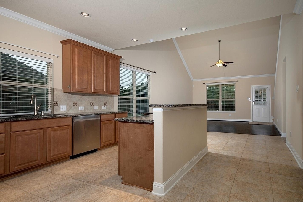 43 Butternut Grove Place - Photo 10