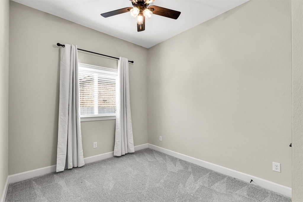 956 Terlingua Creek Drive - Photo 9