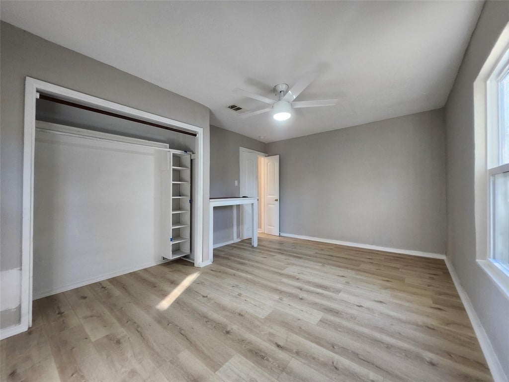 4702 Oak Street - Photo 19