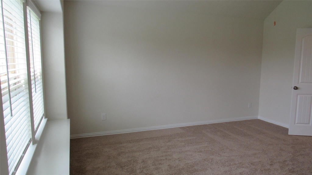 9007 Beacon Mill Drive - Photo 24