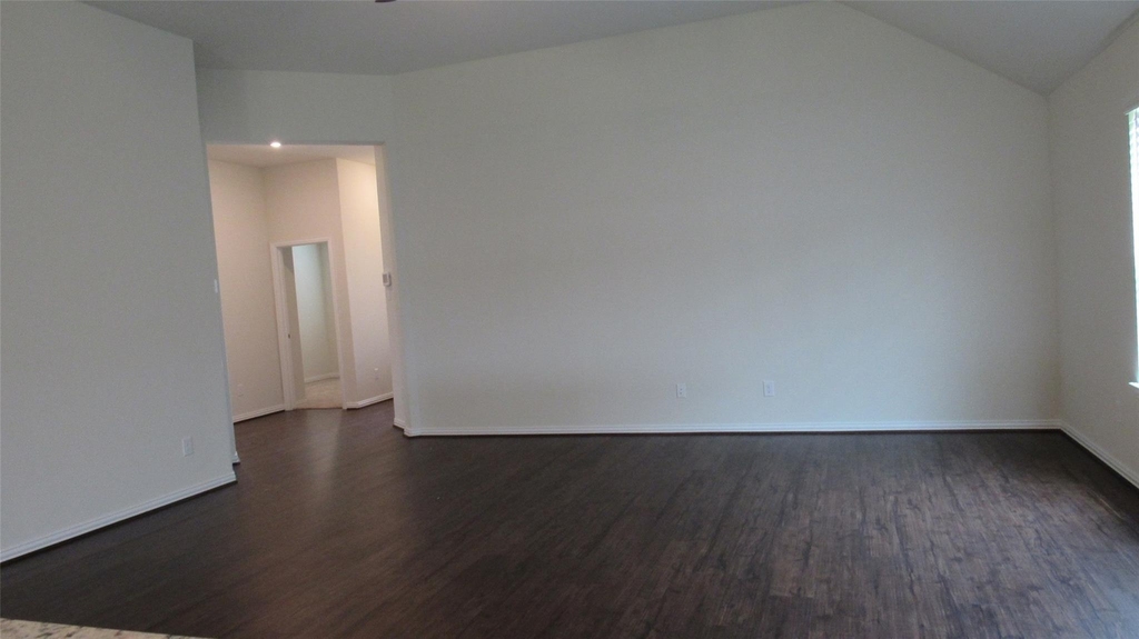 9007 Beacon Mill Drive - Photo 9