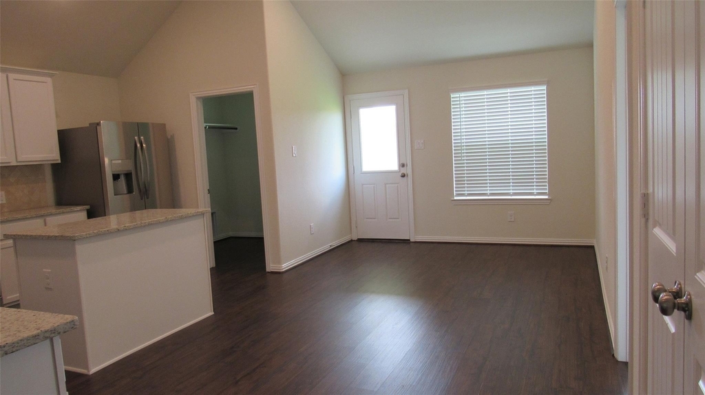 9007 Beacon Mill Drive - Photo 14