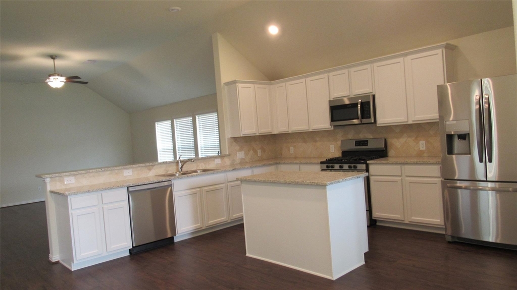 9007 Beacon Mill Drive - Photo 16