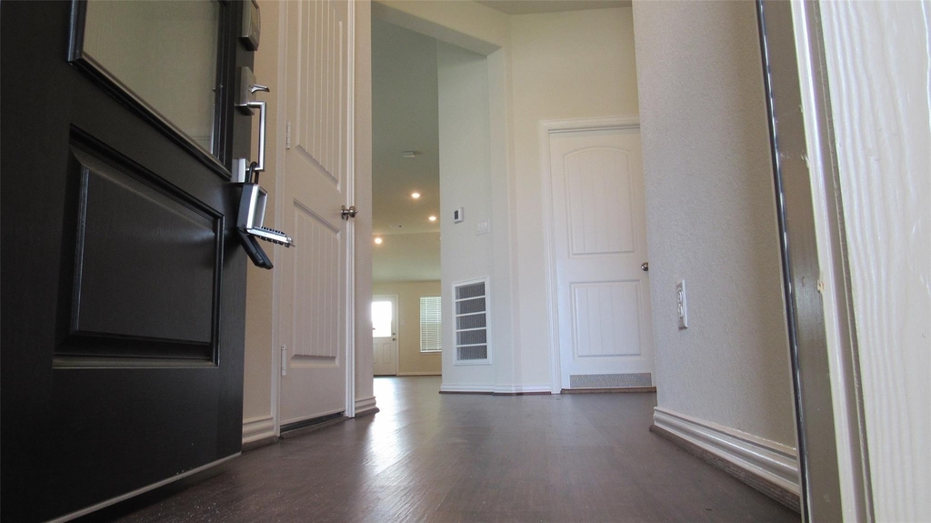 9007 Beacon Mill Drive - Photo 5