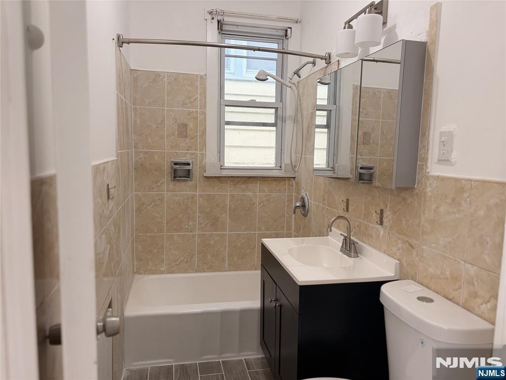 42 Van Winkle - Photo 16