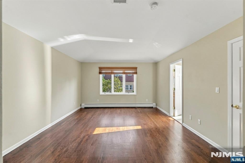 456 Glen - Photo 14