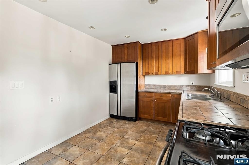 589 Albin - Photo 22
