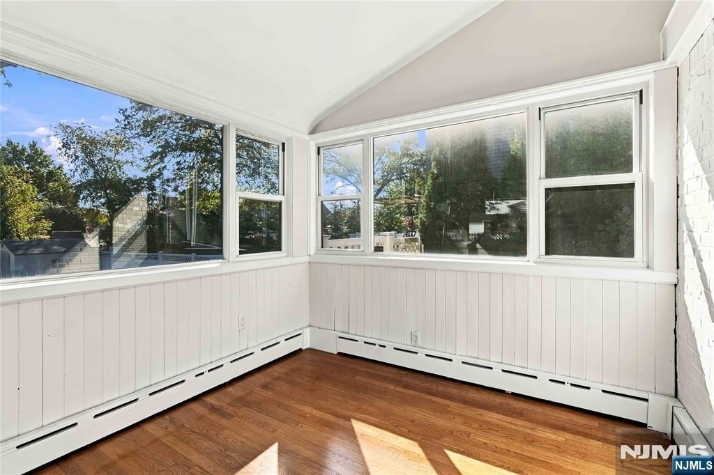 589 Albin - Photo 10