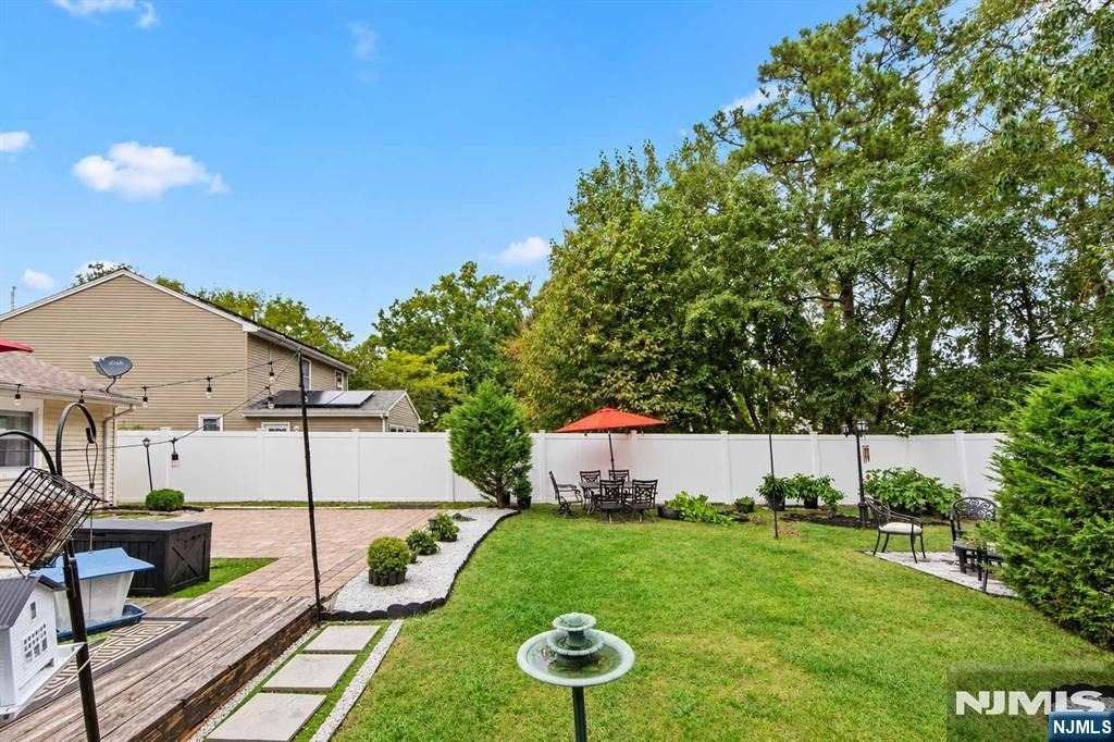 535 Holly Village - Photo 44