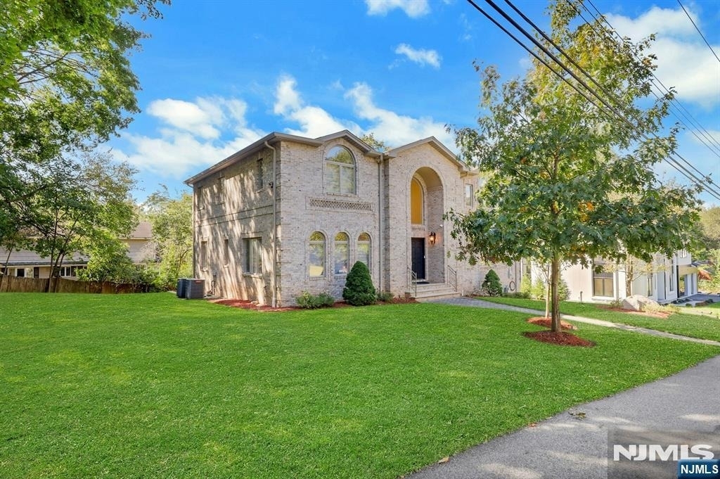 65 Ross - Photo 1