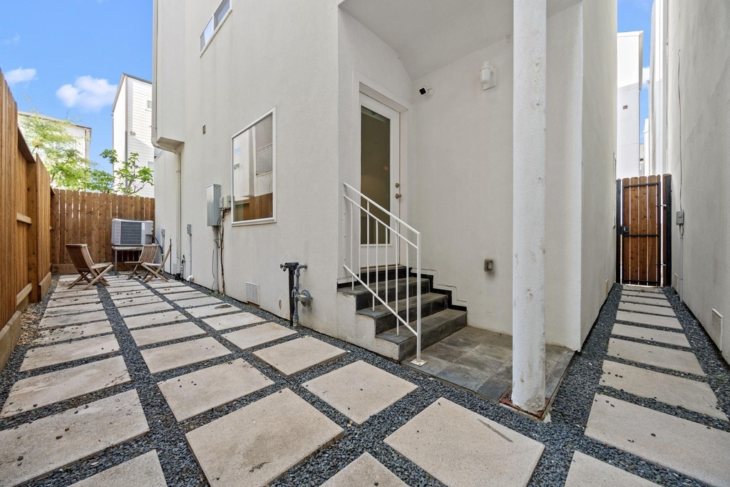 5628 Kiam Street - Photo 6