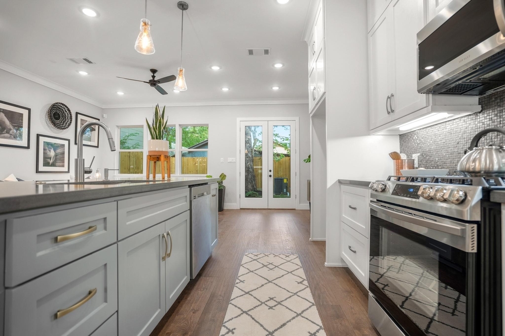 314 N Stiles Street - Photo 13
