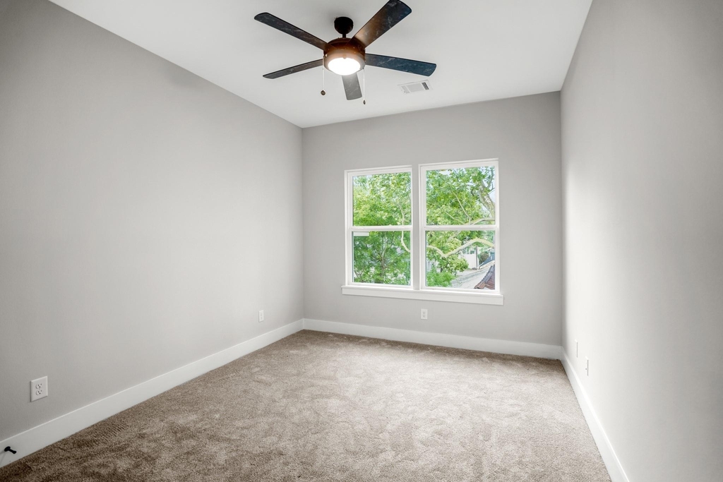 314 N Stiles Street - Photo 28