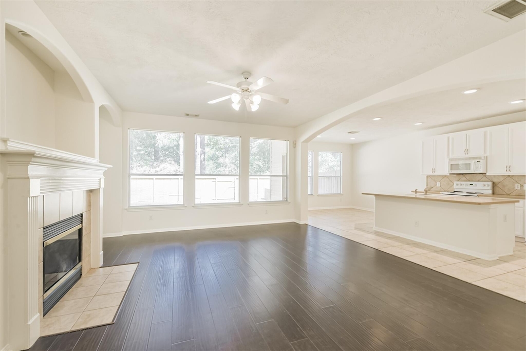 122 Cornflower Drive - Photo 3