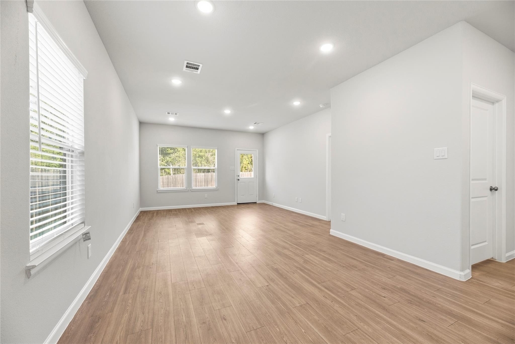 16493 Moss Lane - Photo 10