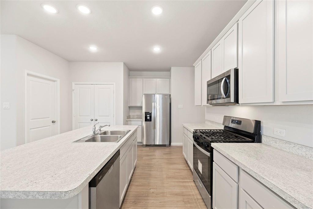 16493 Moss Lane - Photo 15