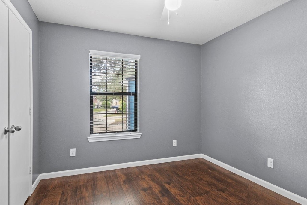 683 Fallow Lane - Photo 10
