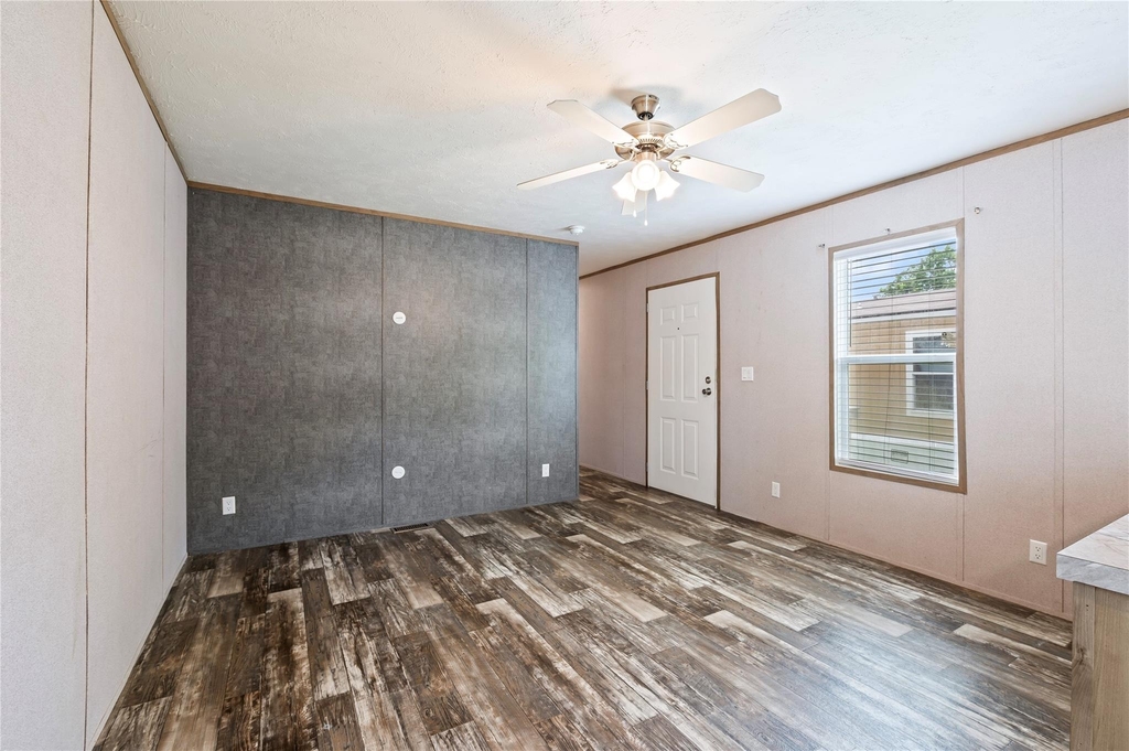 8700 Patricia Lane - Photo 5