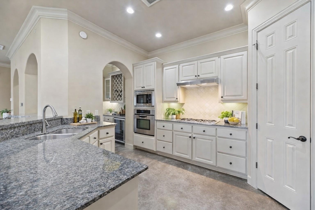 5430 Fairdale - Photo 8